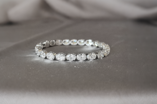 B-028 | Oval Diamond Bracelet |East-West Setting|Elegant & Brilliant| 14k White Gold