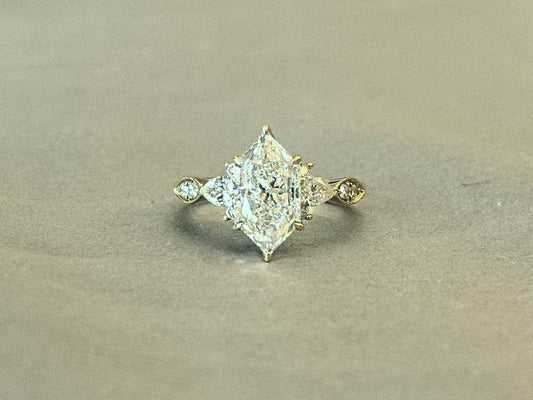 Dutch Marquise Lab Diamond Ring | Pear-Shaped Side Stones | 14K Gold | Special Design
