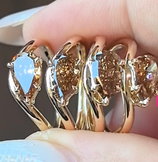 Juno Diamond 1 carat champagne color pinky ring