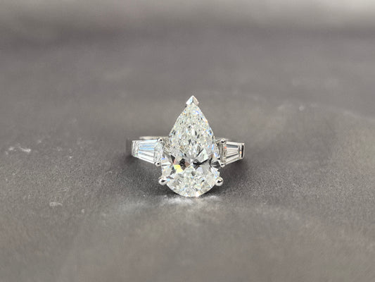 Pear-Center Trilogy Ring | Baguette Sidestones | Organic Geometry | Lab-Grown Diamonds