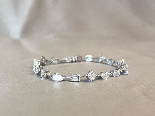 Exquisite Multi-Cut Diamond Chain Bracelet
