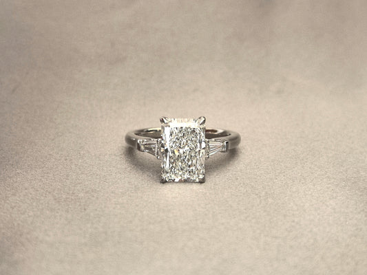 Radiant Cut Trilogy Ring | Baguette Sidestones | Geometric Brilliance | Lab-Grown Diamonds