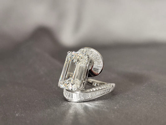 10 Carat Emerald Cut | Half-Loop Small Emeralds and Round Diamonds | Upper and Lower Half-Loop Surround Design | Ultimate Luxury Feel