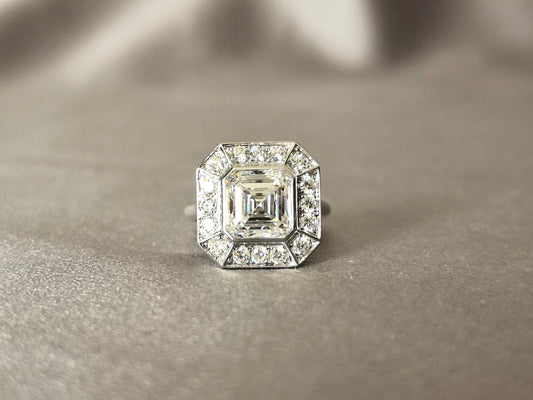 Ashoka-cut Laboratory Diamond Ring | Square Design | 18K White Gold | Architectural Aesthetics