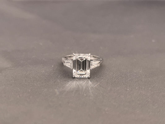 E210 | San-Style Emerald Ring | 2 Carat Emerald Center Stone Diamond Ring | Emerald Side Stone Setting | Round Shank | 14k White Gold Ring