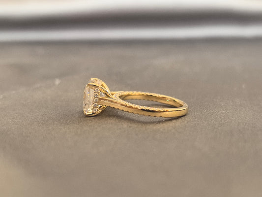 AC-001|Asscher-cut lab diamond engagement ring|4-prong set |Pave-set diamond accents on the band|Everyday wear