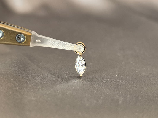 O-005|Marquise-cut lab diamond pendant |Bezel-set |Minimalist|Sleek streamlined pendant design