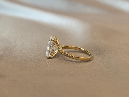 RD-001|Radiant-cut lab diamond engagement ring| Hidden halo pave diamond ring |Four-prong Set