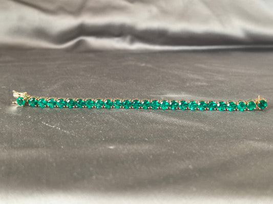 B-005|Round-cut emerald tennis bracelet|Four-prong set emerald bracelet|Open gallery link design