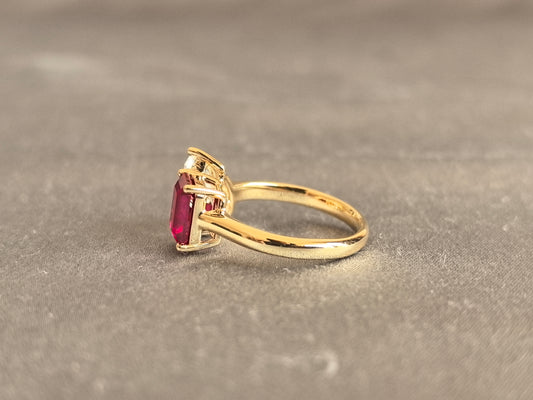 Juno Diamond MX-040 | 2 Carat Pear Lab-Grown Diamond and 2 Carat Emerald-Cut Red Gem Double Stone Ring in Yellow Gold Ring