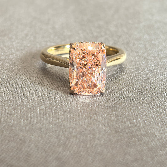 Juno Diamond RD-028 | Pink Radiant-Cut Lab-Grown Diamond Pavé Band Halo Ring