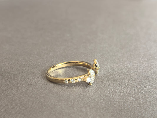 Juno Diamond MA-050 | Open Bypass Cluster Marquise-Cut and Round-Cut Lab-Grown Diamond Ring in Yellow Gold