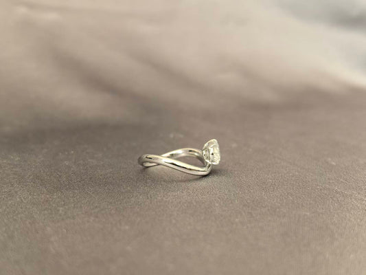 East-West Oval Cut Lab Diamond Pinky Ring | Twisted Band | 14K Gold | Modern Asymmetry