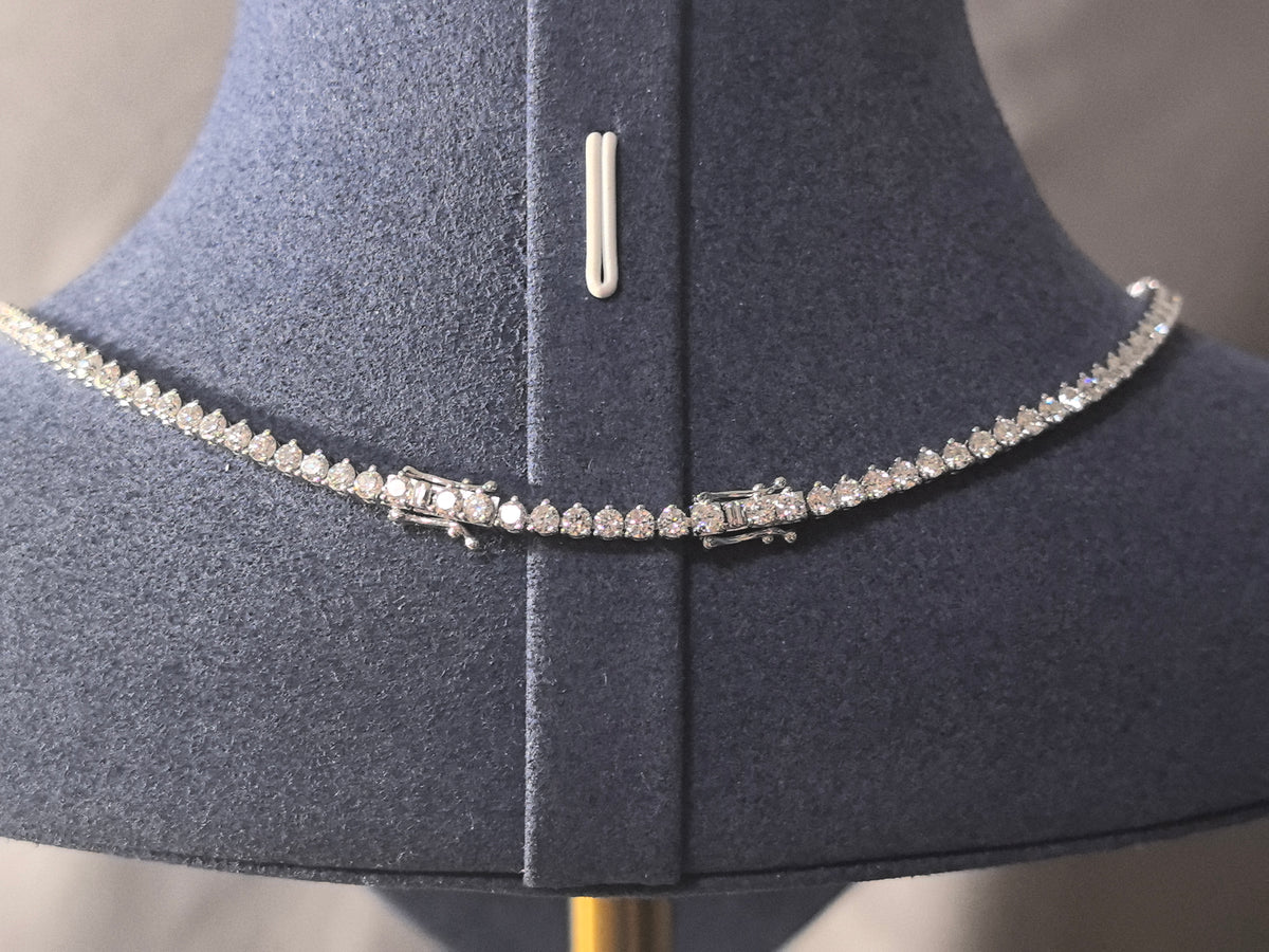 Juno Diamond N-030 | 18ct Three-Prong Graduated Round Lab-Grown Diamond Tennis Necklace with Extension Chain Necklace