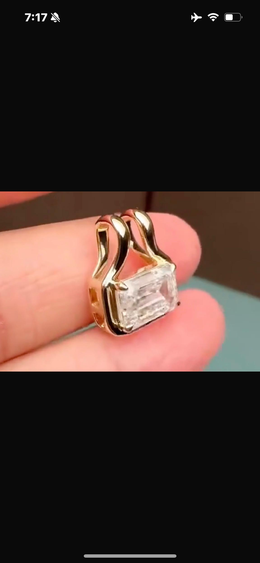 Juno Diamond Oval pendant deposit