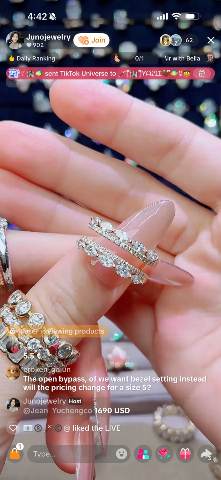 Juno Product 1 Image 1: 2d6eba6d9e9312c8a05bb6162e3f3527