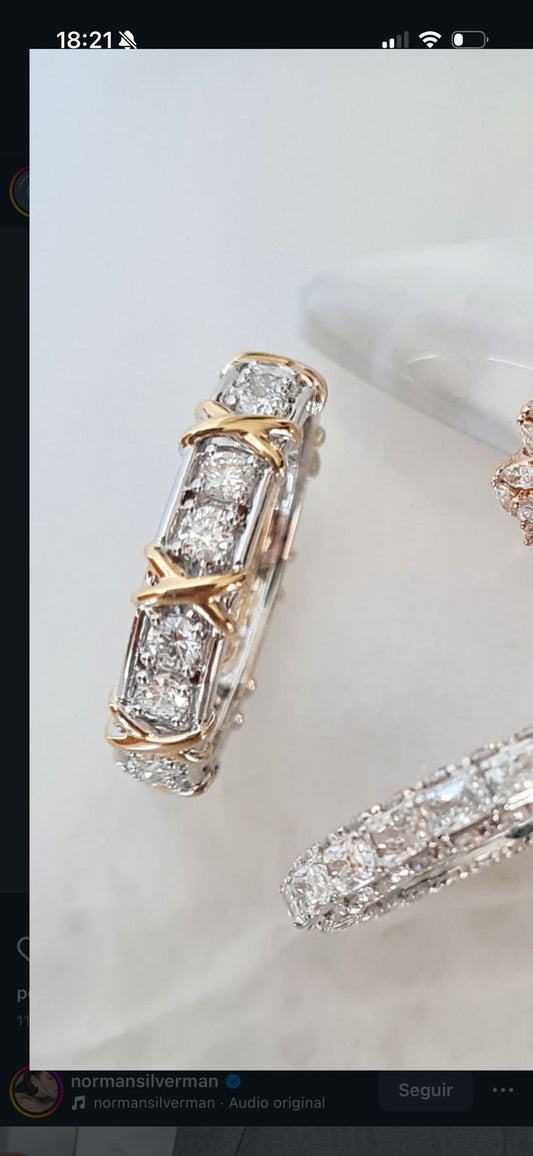 Juno Diamond a link to pay for David
