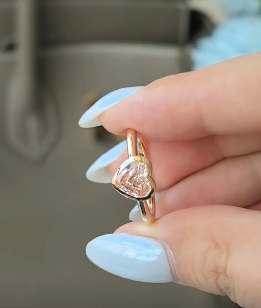 Juno Diamond 1 carat heart pink diamond ring