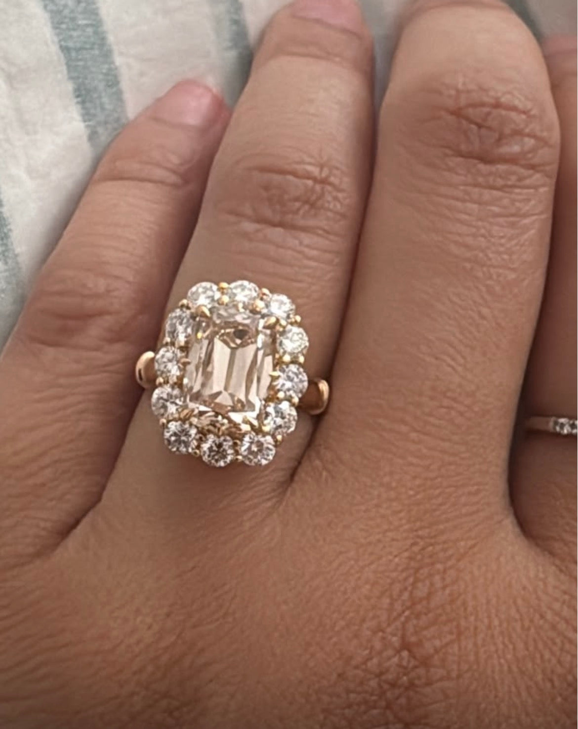 Juno Diamond 2 carat champagne color diamond ring