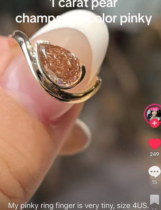 Juno Diamond A link to pay for daniela