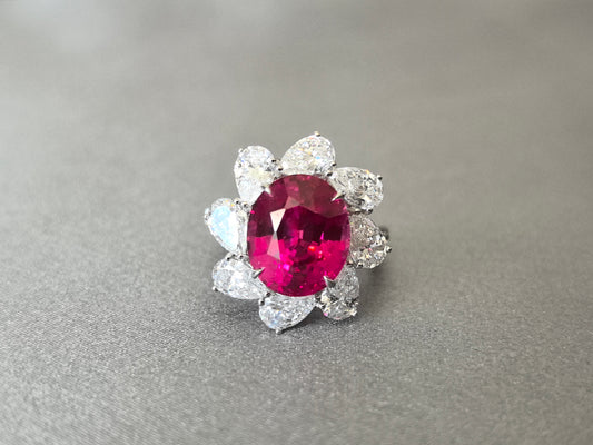 4ct 5.6g Oval Cut Jedi Spinel Lab Gemstone Ring | Pear Diamond Halo