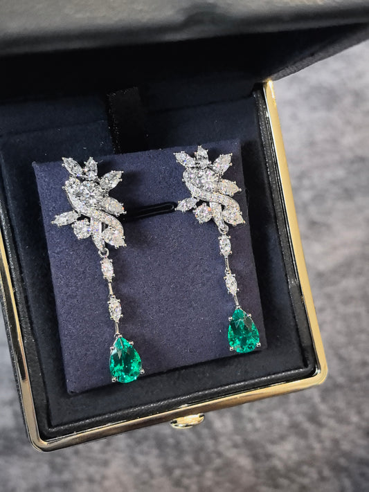 4ct 8g Vintage Pear Cut Emerald & Diamond Drops
