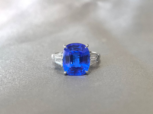 7.4ct 6.7g Cushion Vivid Blue Spinel Three-Stone Ring | Baguette Side Stones