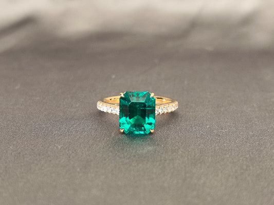3ct 4.5g The Art Deco Eternity Band | Emerald Cut Lab Emerald