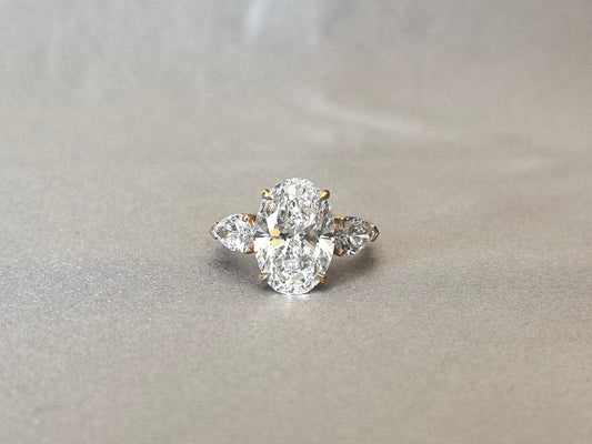 Oval Center Trilogy Ring | Pear Sidestones | Fluid Elegance | Lab-Grown Diamonds