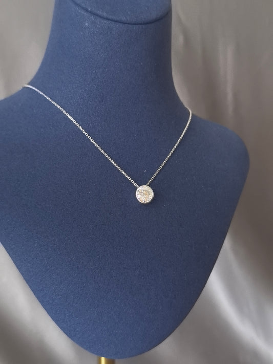 Circle Lab-Grown Diamond Bezel Set Pendant Necklace in 14K Gold | Adjustable Minimalist Chain