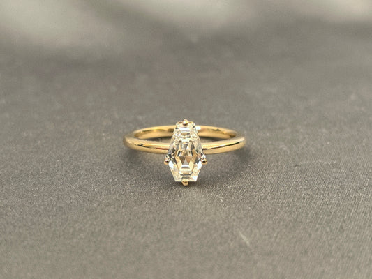 1.5ct hexagon lab-grown diamond, special cut for a unique shape, 14K gold
