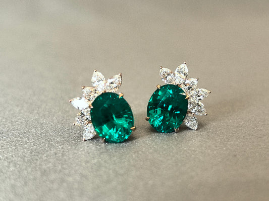 Emerald oval-shaped stud earrings | rose gold | vintage and elegant