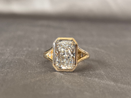 Luxury Vintage Inlaid Radien Ring | Pave Inlaid | Lab Diamond | Floral Halo Design