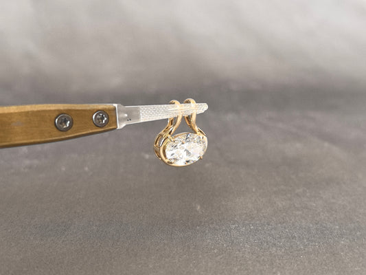 O-009|Oval Cut Gold Pendant | Minimalist Jewelry | Luxury Pendant | Anniversary Gift | Oval Cut Diamond