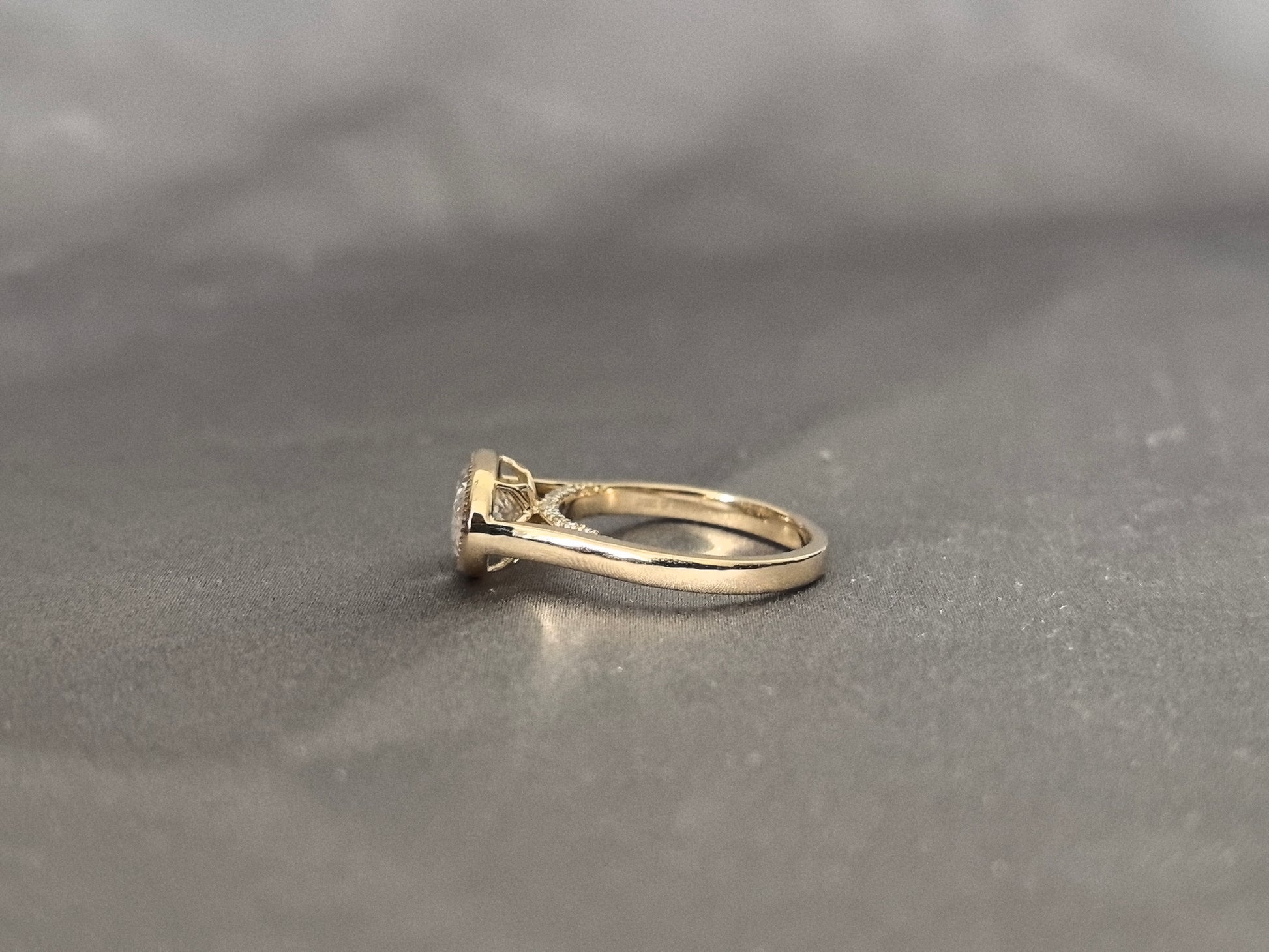 Juno Diamond OV-049 | Oval Cut Diamond Ring | Milgrain Bezel Setting Ring | Minimalist Yellow Gold Engagement Ring Lab-Grown Diamond Solitaire Ring | Vintage Inspired Milgrain Ring,