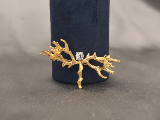 O-016 | Twig & Branch Lab Diamond Brooch| Solid Yellow Gold Setting | Organic Twig & Branch Textured Design
