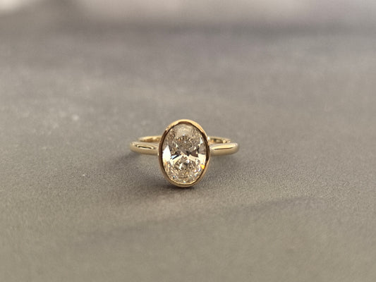 OV-037|Oval-cut lab diamond solitaire ring | Bezel-set | Low-profile oval diamond | Minimalist bridal ring |Secure bezel setting| Everyday wear