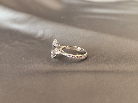 MA-020 | Marquise-Cut Lab-Grown Diamond Three-Stone Engagement Ring | Prong-Set | Refined Symmetrical Three-Stone Style