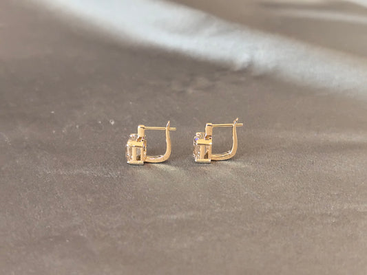 E-018 | Fancy Brown Emerald-Cut Diamond Stud Earrings | Polished High-Shine Huggie Posts | High-Setting Prong Design
