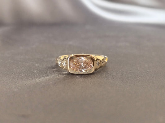 OV-058 | Oval-Cut Fancy Pink Diamond Bezel-Set Signet Ring | Starburst Accents |Versatile Layerable Statement Ring
