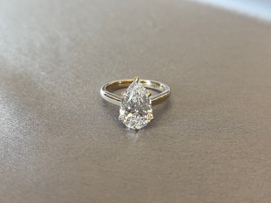 PE-022 | Pear-Shaped Diamond Solitaire Engagement Ring | Prong-Set | Delicate Milgrain Detailing