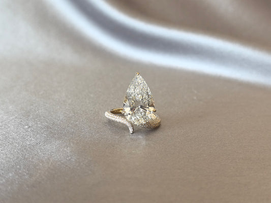 PE-023 | Pear-Shaped Diamond Solitaire Engagement Ring | Prong-Set | Delicate Milgrain Detailing (Copy)