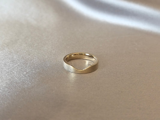 BM-008 | Contoured Matte-Finish Yellow Gold Wedding Band | Precision-Engineered Contoured Shape | Flat Wide Profile for Substantial Feel
