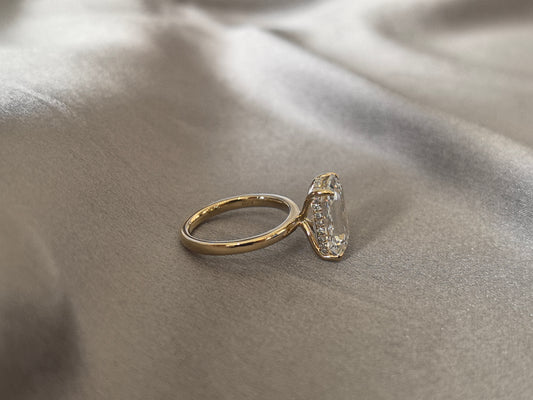 EM-006 | Emerald Cut Solitaire Engagement Ring | Hidden Pave Side Diamond Ring | 4 Prong Emerald Cut Ring | Vintage Minimalist Wedding Ring | High Clarity Step Cut Gem Ring