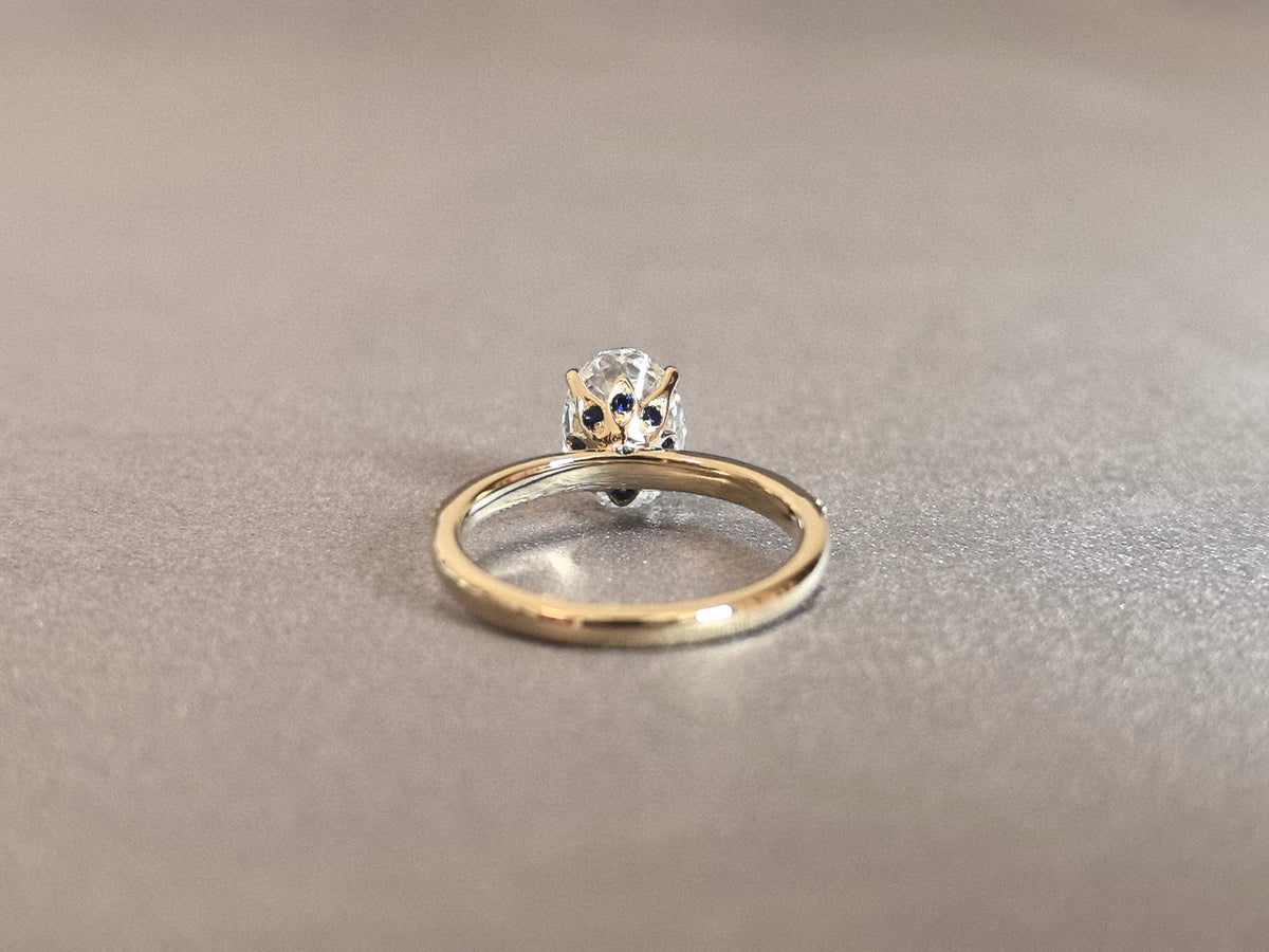 Juno Diamond OV-085 | 2 Carat Oval-Cut Lab-Grown Diamond Ring with Spaced Diamond-Cluster Accents Ring