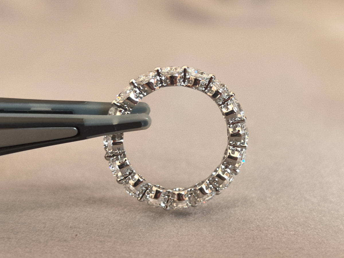 Juno Diamond RO-059 | Shared-Prong Round Lab-Grown Diamond Eternity Ring in White Gold Ring