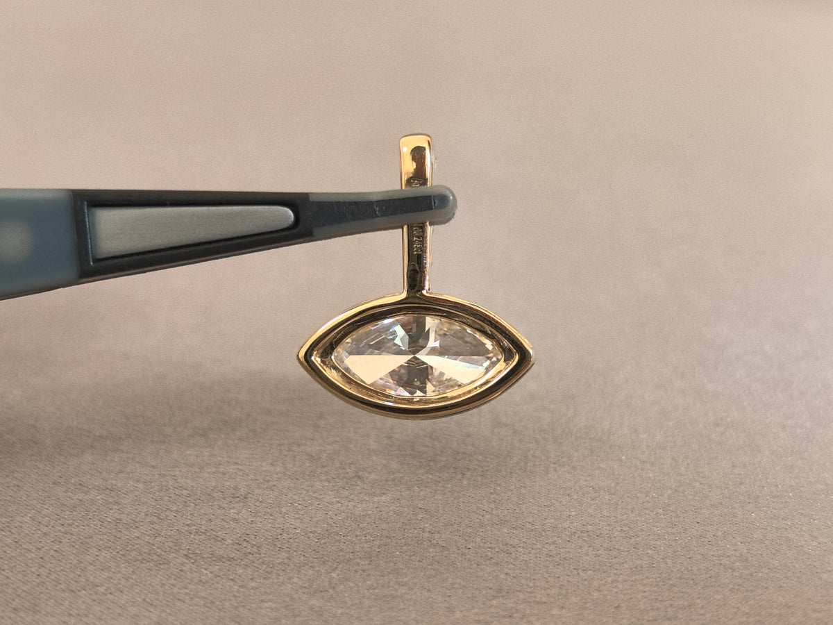 Juno Diamond P-020 | Marquise-Cut Lab-Grown Diamond Full-Bezel Pendant Pendant