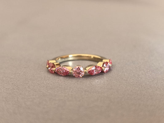 Juno Diamond MX-023 | Pink Round-Cut Lab-Grown Diamond Ring With Mixed Round And Marquise Stone Sequence Ring