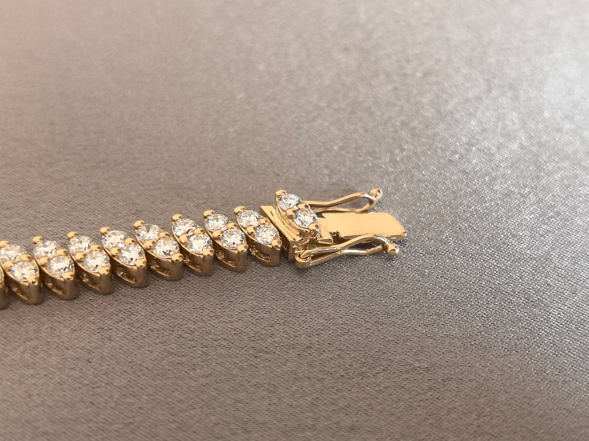 Juno Diamond B-047 | Round-Cut Lab-Grown Diamond Eternity Bracelet In Yellow Gold With Linked Marquise-Style Motifs Bracelet