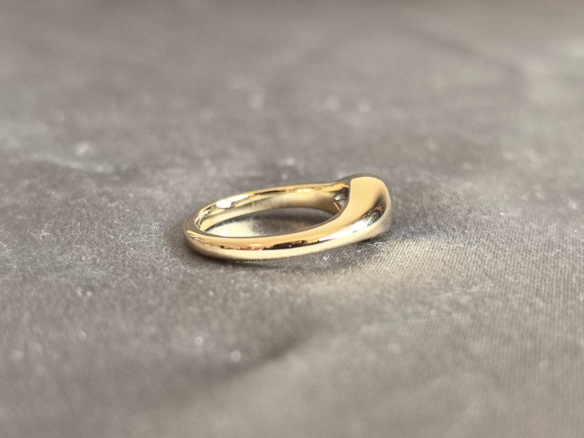 Juno Diamond PE-050 | Deep Gray Pear-Cut Lab-Grown Diamond Sculptural Wave Ring Ring